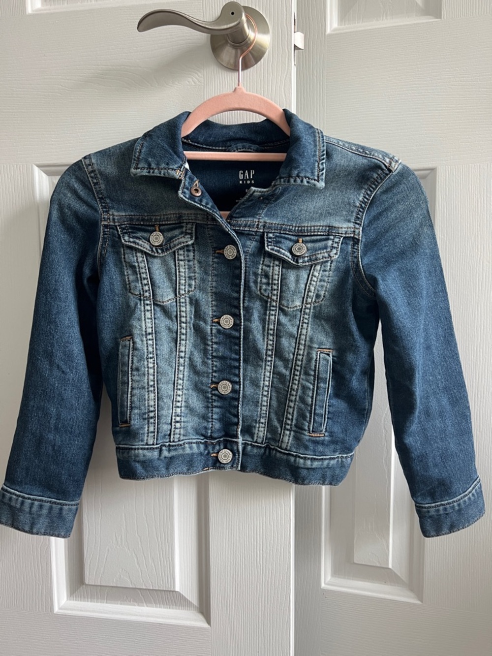 Gap kids denim jacket. Size Small